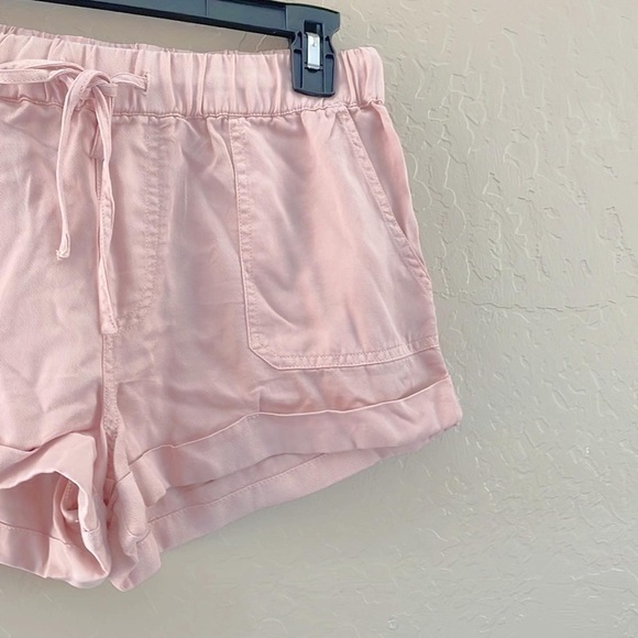 Volcom‎ Pink ‘Sunday Strut’ Shorts - Picture 5 of 10